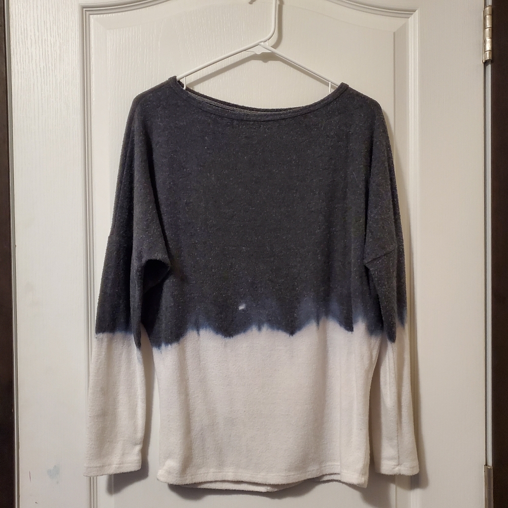 Go Couture Boatneck Dolman Knit Sweater- Grey/White (Size S)